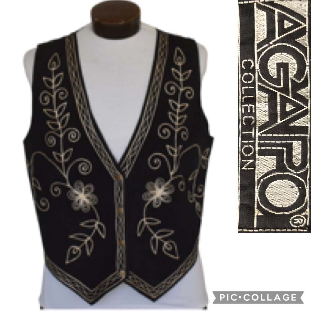 American Vintage Agapo Suede leather vest, white floral embroidery size small